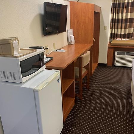 Microtel Inn & Suites By Wyndham Rice Lake Kültér fotó