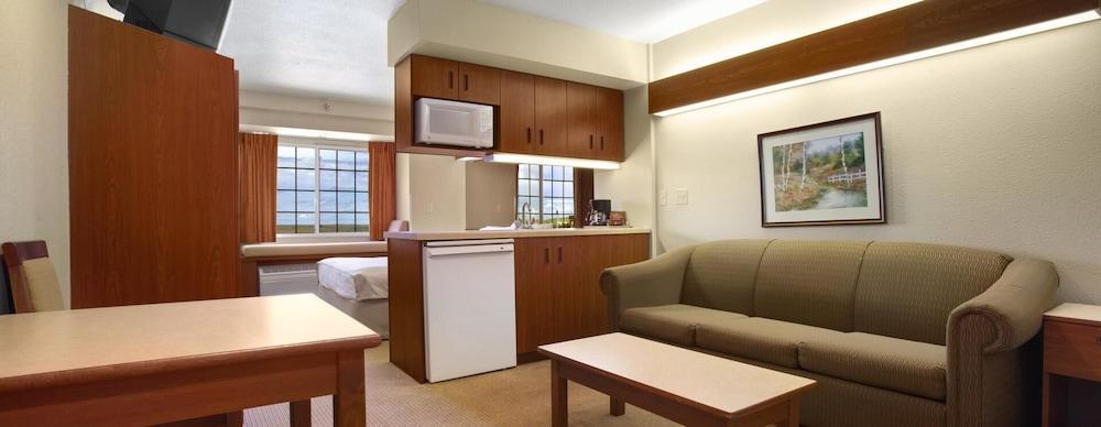 Microtel Inn & Suites By Wyndham Rice Lake Kültér fotó