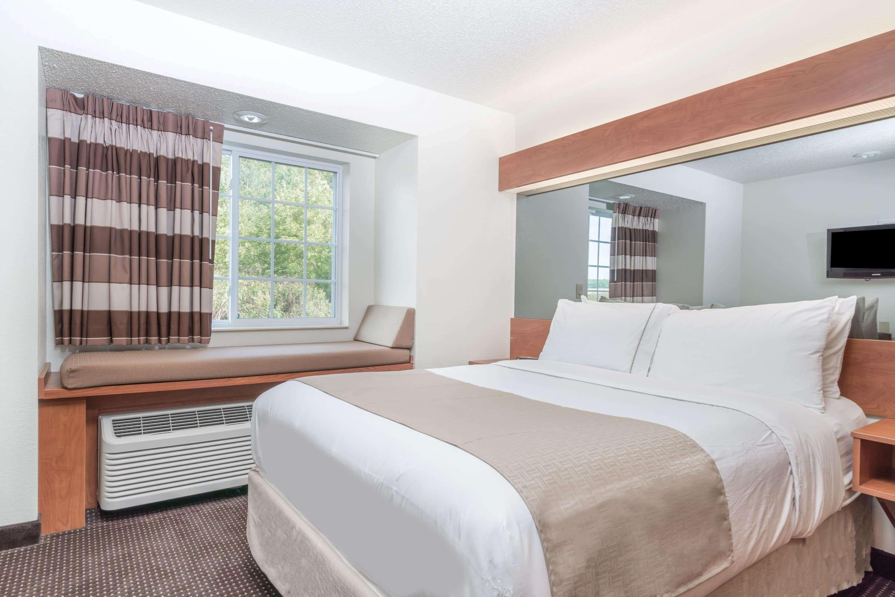 Microtel Inn & Suites By Wyndham Rice Lake Kültér fotó