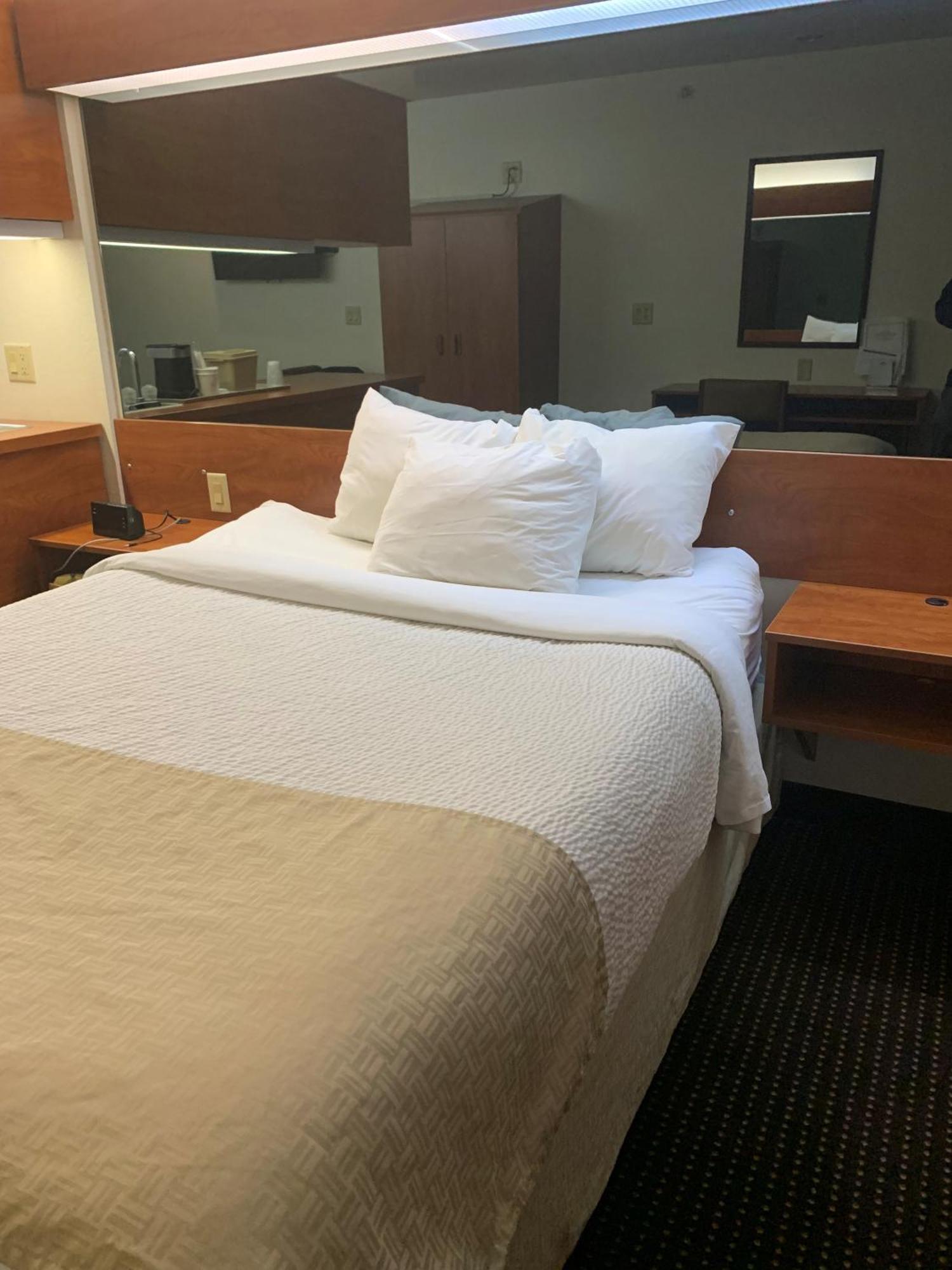 Microtel Inn & Suites By Wyndham Rice Lake Kültér fotó