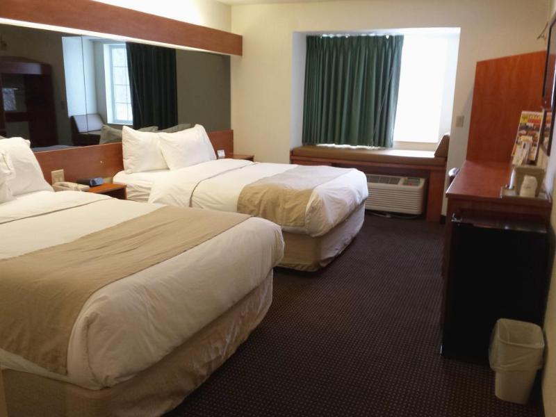 Microtel Inn & Suites By Wyndham Rice Lake Kültér fotó