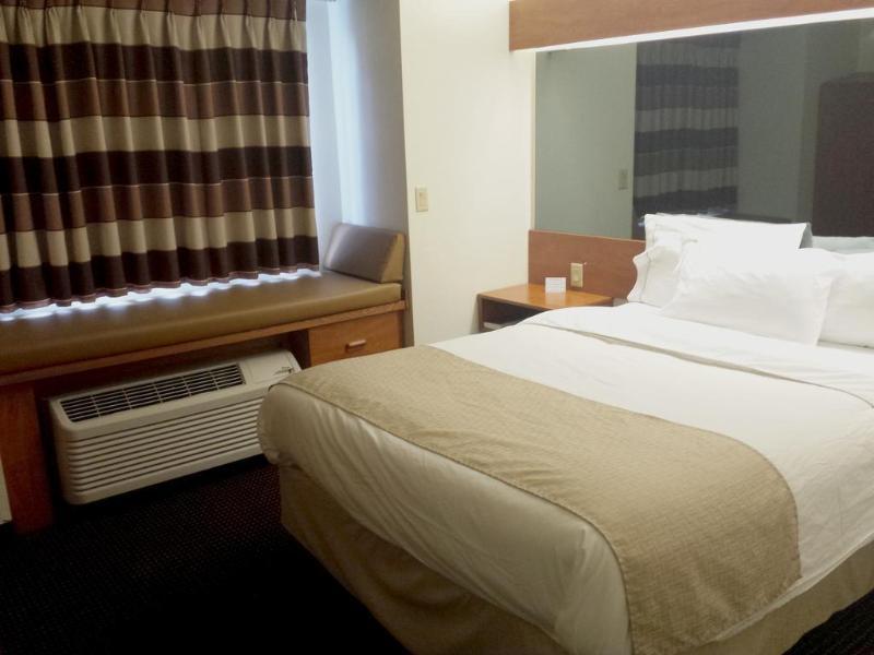 Microtel Inn & Suites By Wyndham Rice Lake Kültér fotó