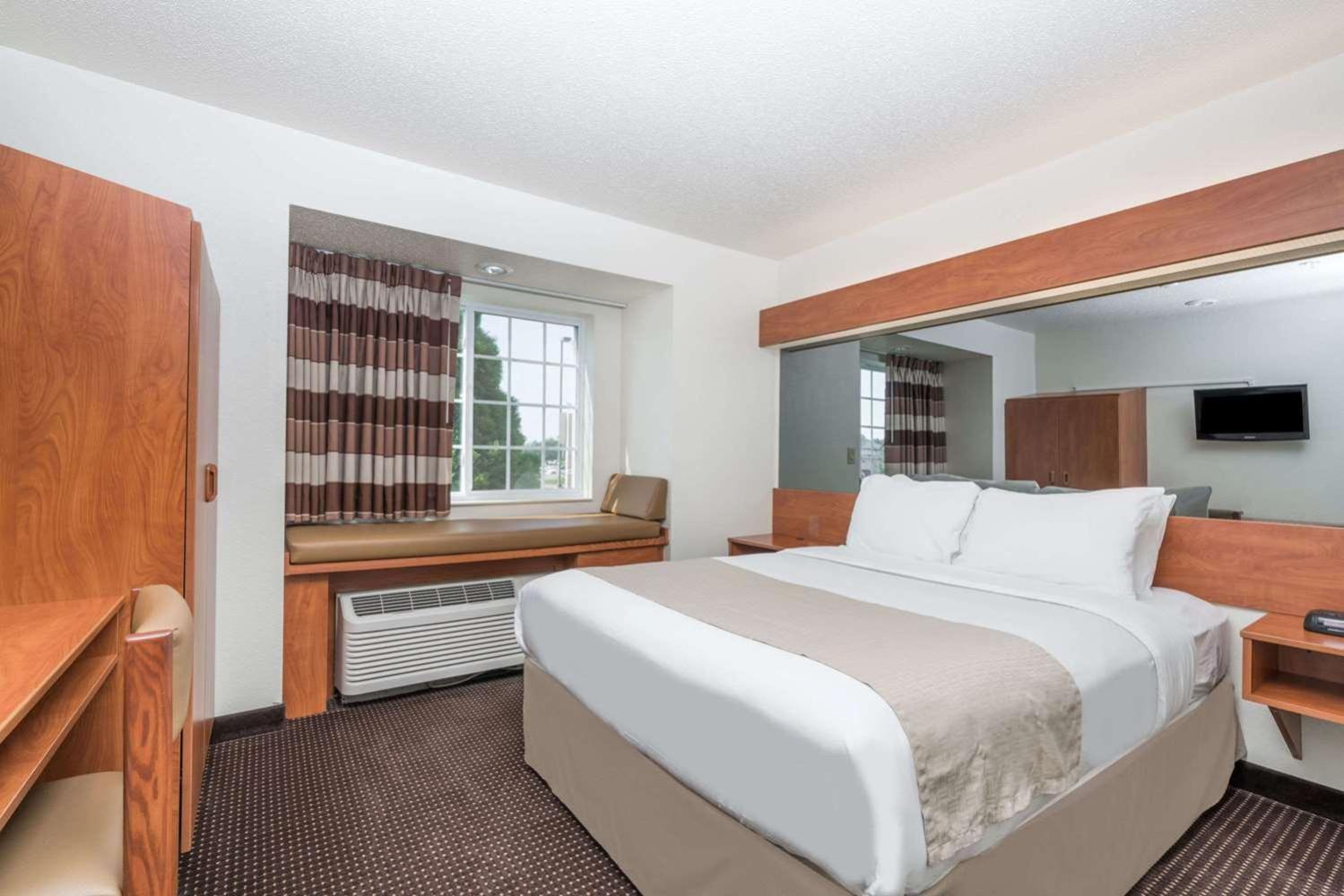 Microtel Inn & Suites By Wyndham Rice Lake Kültér fotó